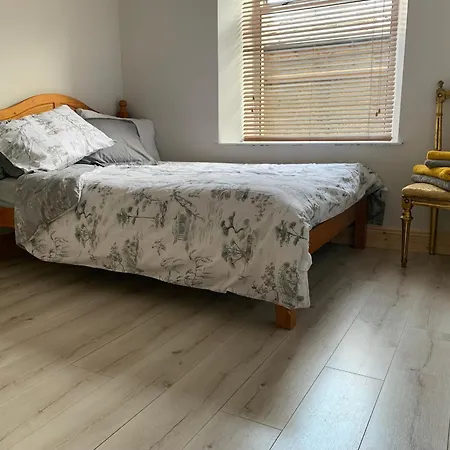 Lynnfield Guest house